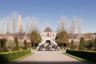 Lynda Benglis, North South East West, 2009, Cast bronze fountain and steel, Installation view Irish Museum of Modern Art. Courtesy the artist and Cheim & Read, New York. Photo: Denis Mortell