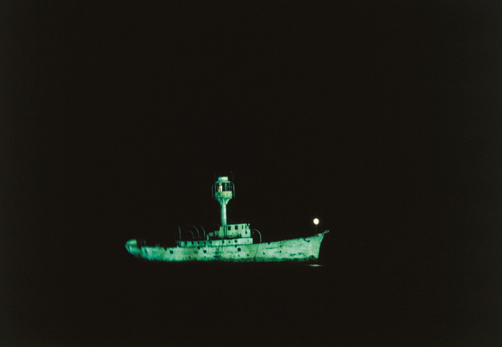 Dorothy Cross, Ghost Ship, 1999