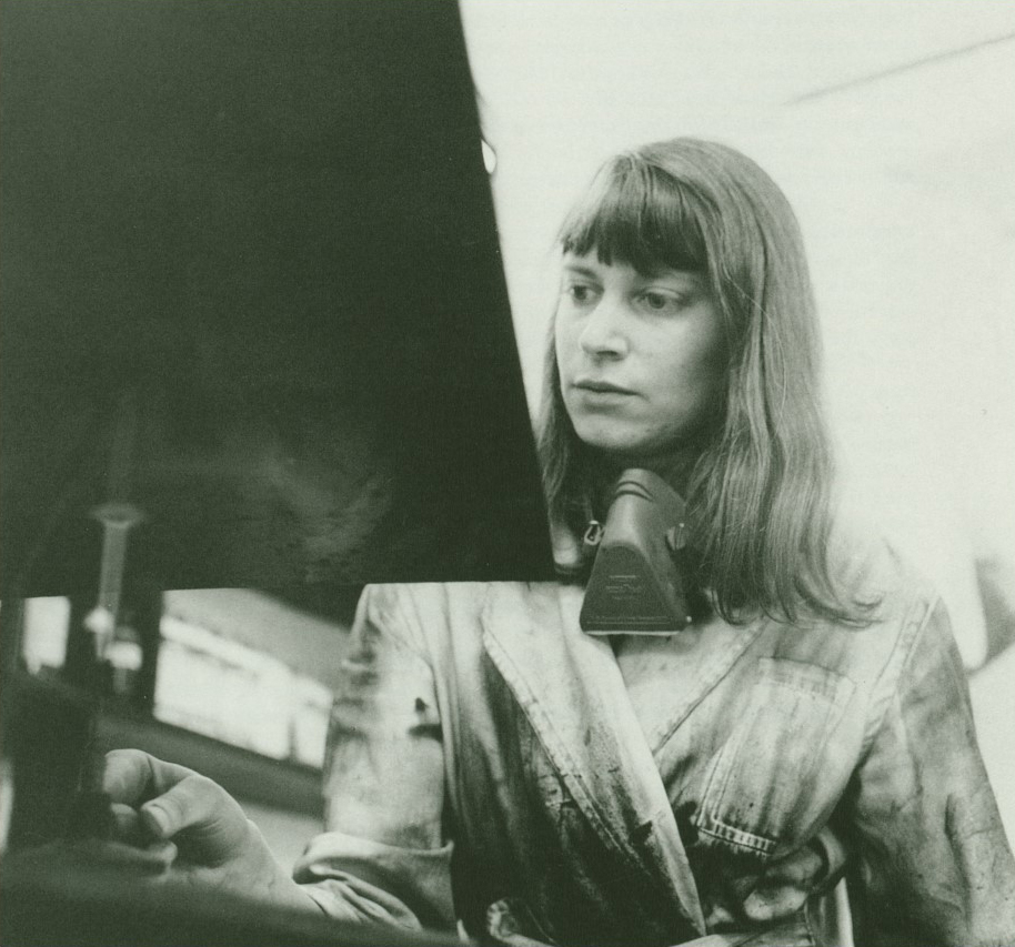 The Artist in her Studio, 1977, © The Estate of Mary Farl Powers